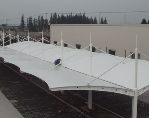 膜結(jié)構安裝工藝流程