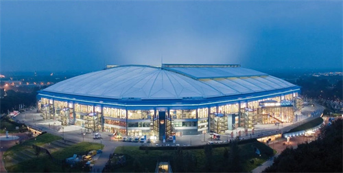 西班牙1-0意大利提前出線，卡拉菲奧里烏龍，一起來看歐洲杯球場之費(fèi)爾廷斯競技場