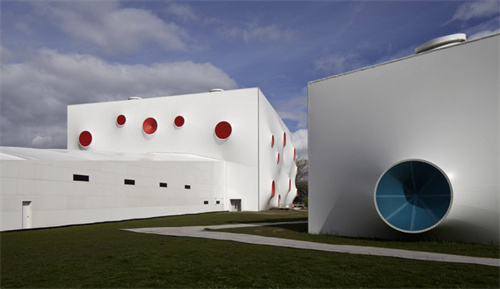 會(huì)呼吸的建筑：倫敦射擊館的膜結(jié)構(gòu)立面與通風(fēng)設(shè)計(jì)